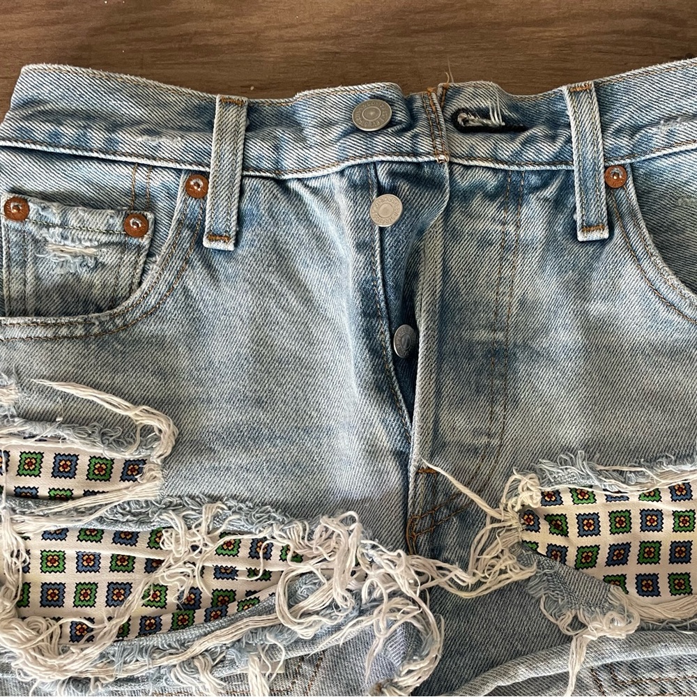 Levis 501 High Waist Shorts Limited Edition